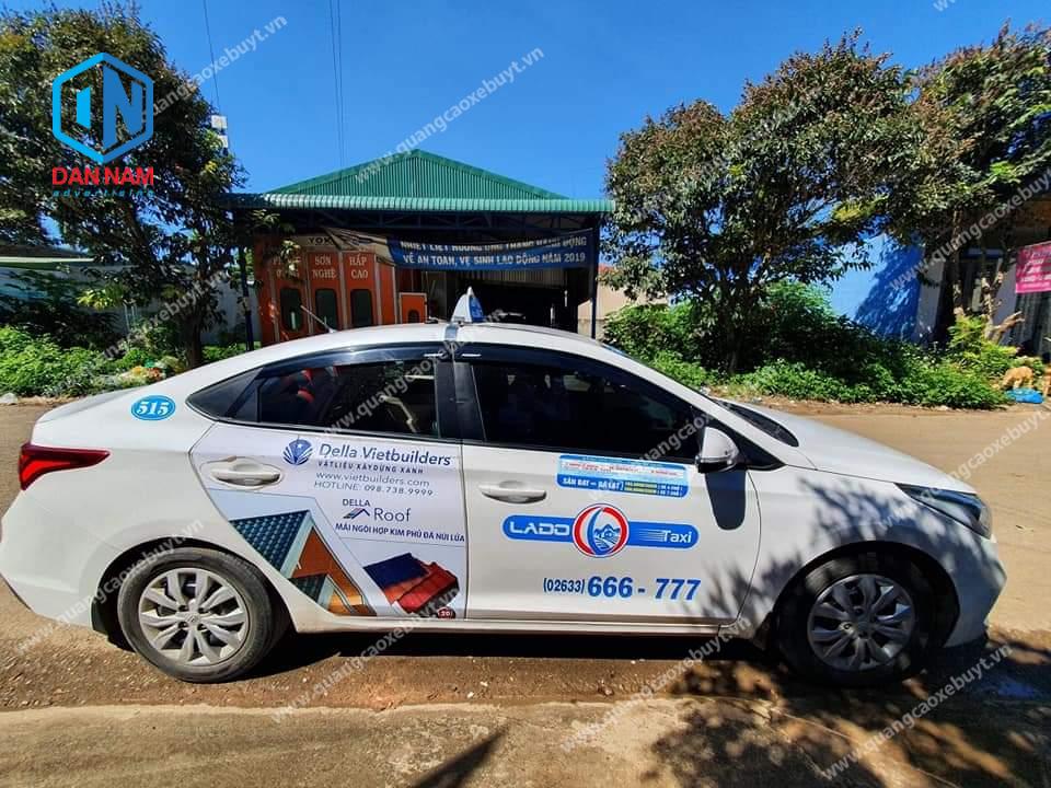 Quảng cáo taxi Lado