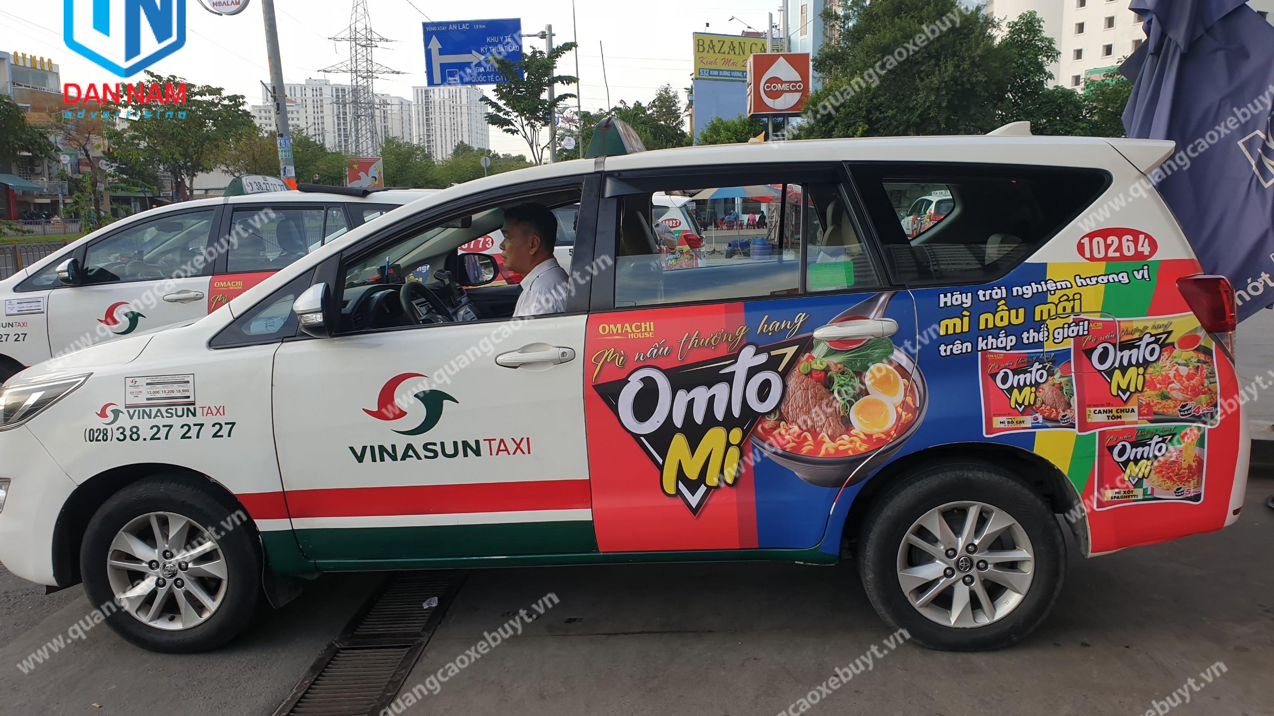 Quảng cáo trên taxi Vinasun