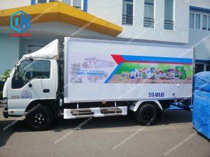 Dán decal phản quang xe tải