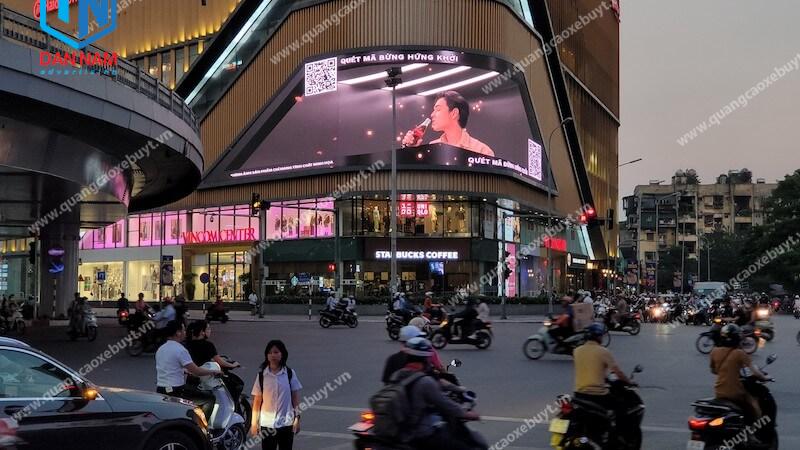 Quảng cáo màn hình LED ngoài trời Quảng cáo màn hình LED ngoài trời