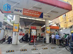 Quảng cáo tại trạm xăng
