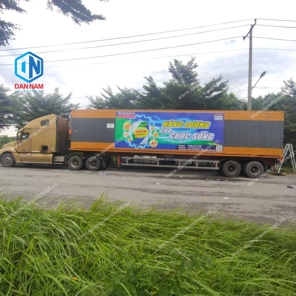 Quảng cáo trên container Quảng cáo trên container